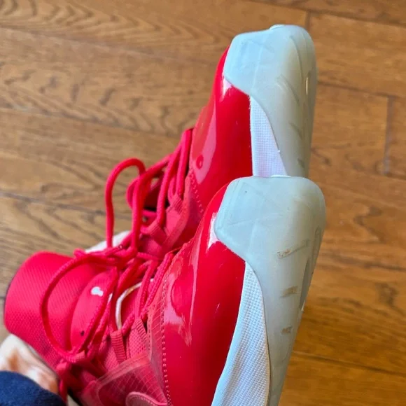 Nike Air Jordan 11 Mids Red size 11 like new - Picture 8 of 16